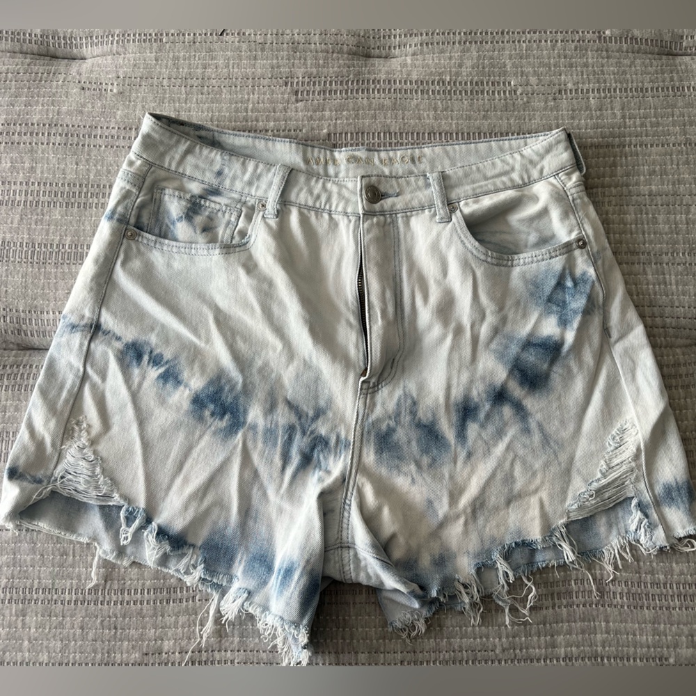 Like new American Eagle Mom Shorts
